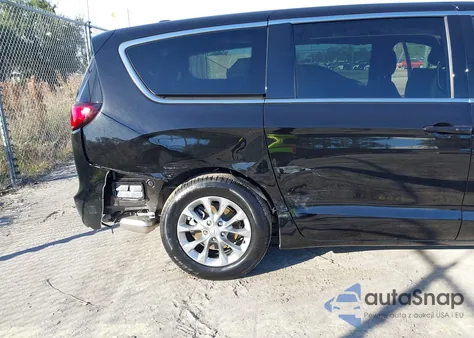 2026 Chrysler Pacifica Limited from USA, damaged, VIN 2C4RC1GG4TR193688